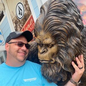 Meet your Posher, Mike